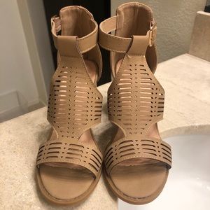 Tan Heeled Sandals size 7.5